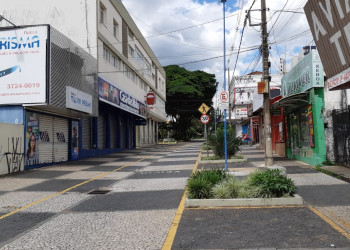 Centro de Franca no dia 25 de março completamente vazio. Foto: Renato Viana Albarral/F3 Notícias Whatsapp