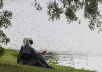 Lazer no Parque do Ibirapuera após a flexibilização do isolamento social durante a pandemia de covid-19. Foto: Rovena Rosa/Agência Brasil